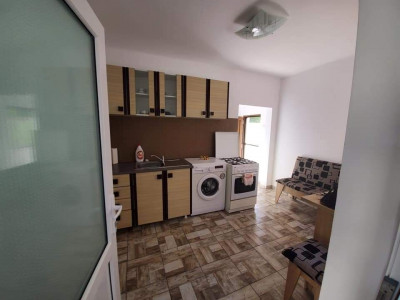 Constanta - Ultracentral - 2 corpuri de casa cu imbunatatiri recente