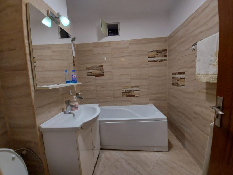 Constanta - Dacia - apartament 2 camere decomandate, mobilat si utilat