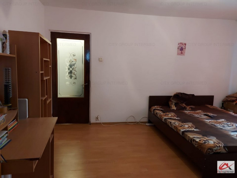 Constanta - Piata Cet - apartament 2 camere