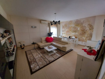 Tomis I - apartament unic pe piata