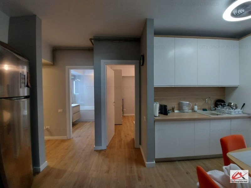Constanta - Mamaia - apartament 4 camere pe malul marii