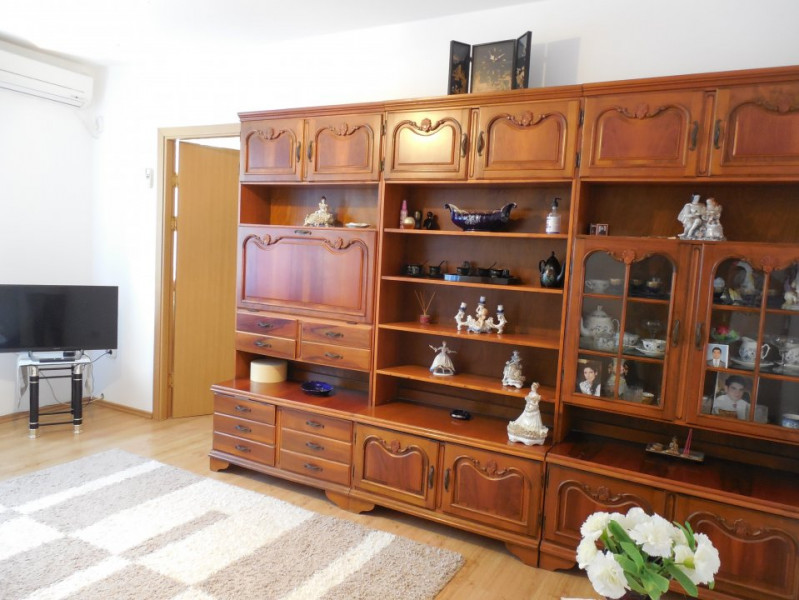 Constanta - Central - apartament 2 camere