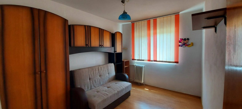 Constanta - Inel I - apartament 3 camere decomandat