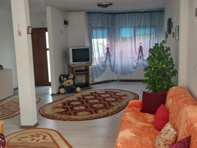 Constanta - Cumpăna - zona centrală - casă cochetă la sol