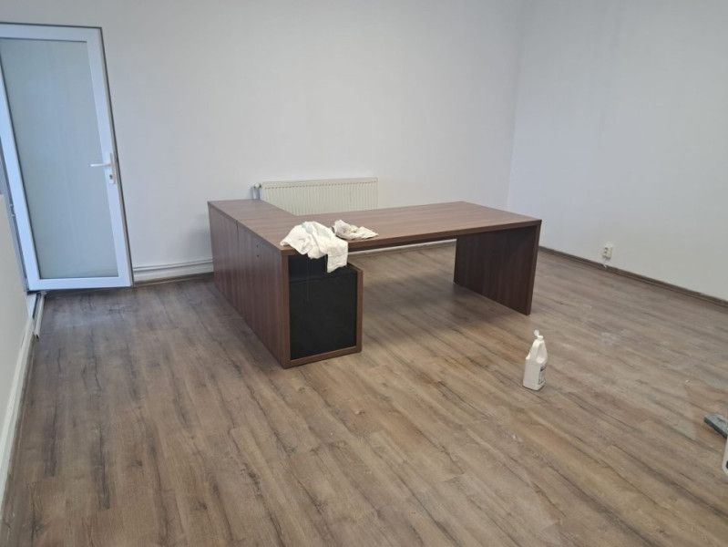 Constanta - Bulevardul Mamaia - spatii de inchiriat intre 50mp-200mp
