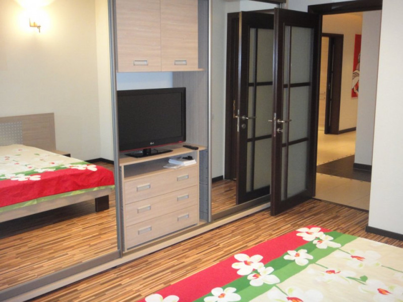 Constanta - Km. 5 - apartament 3 camere, mobilat si utilat