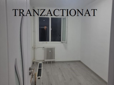 Constanta - Groapa - apartament 3 camere semidecomandat