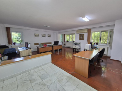 Gara - BCR - apartament spatios cu multiple avantaje