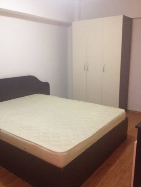 Tomis I - Spitalul Judetean - garsoniera decomandata