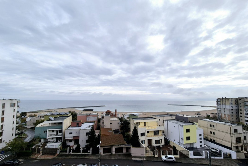 Faleza Nord - 2 camere cu vedere la mare - termen lung