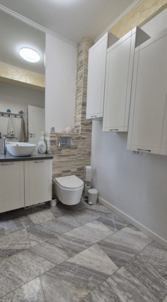 KM 5 - Veterani - 2 camere in bloc nou