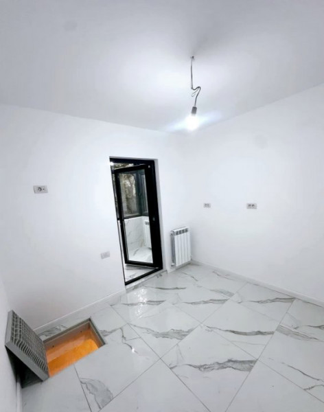 Dacia - Farmacris - 3 camere renovat in totalitate