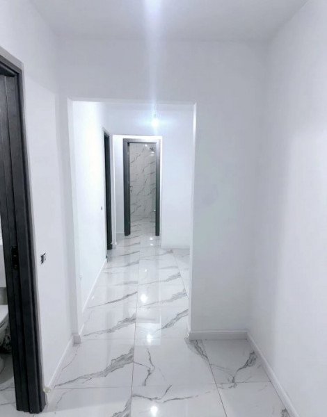 Dacia - Farmacris - 3 camere renovat in totalitate