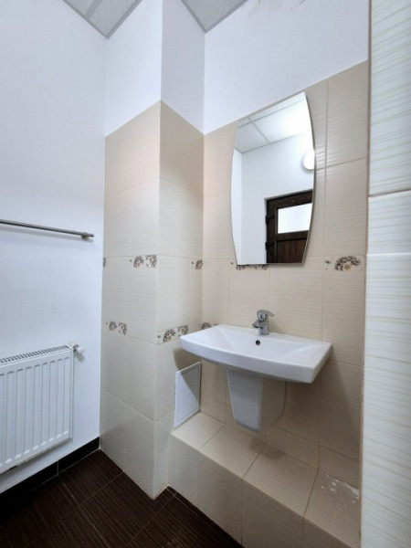 Dezrobirii - Spatiu comercial pretabil diverse activitati