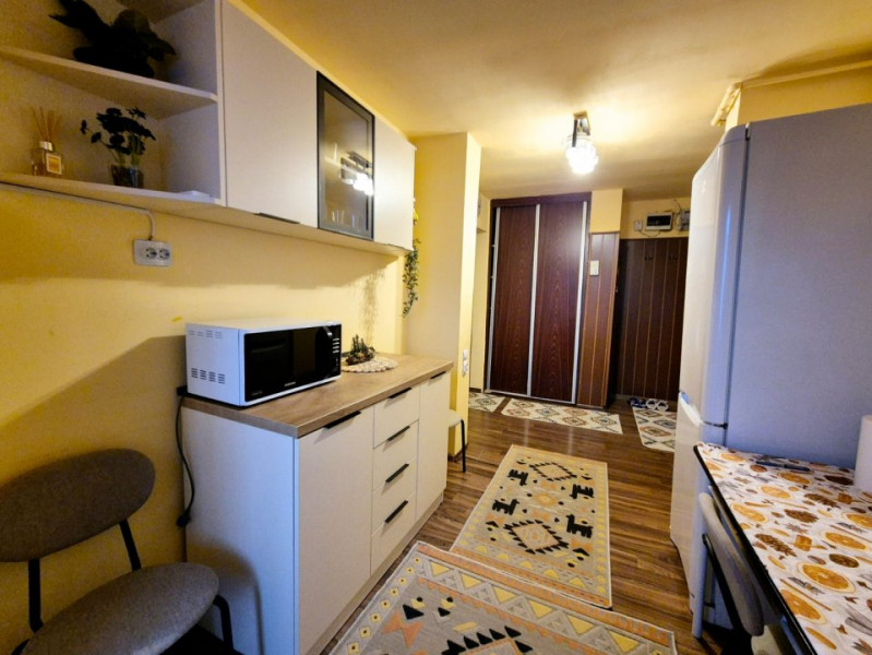 Far - apartament 2 camere decomandate