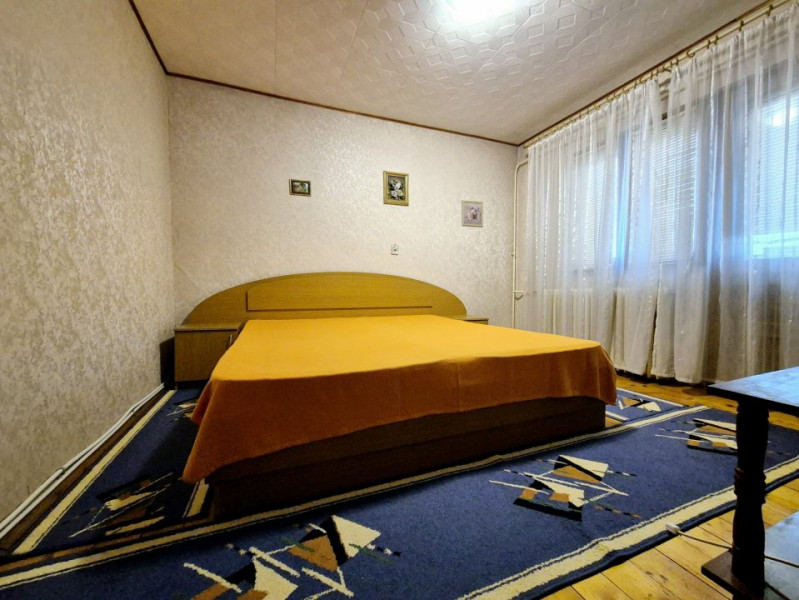 Casa de Cultura - apartament 2 camere decomandate