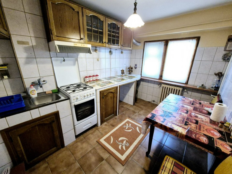 Casa de Cultura - apartament 2 camere decomandate