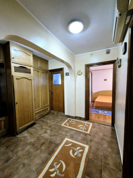 Casa de Cultura - apartament 2 camere decomandate