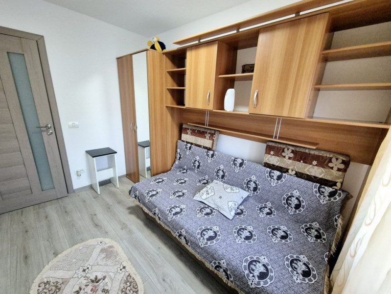 Tomis Nord - Brotacei - 3 camere nedecomandate