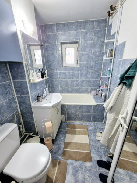 OCAZIE !!! Anda - 2 camere decomandate cu 2 balcoane