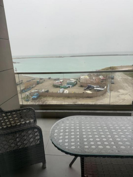 Faleza Nord - vedere la mare - apartament de lux