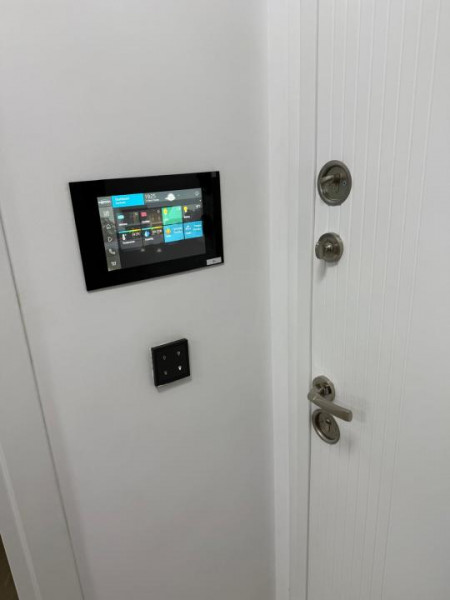 Faleza Nord - vedere la mare - apartament de lux