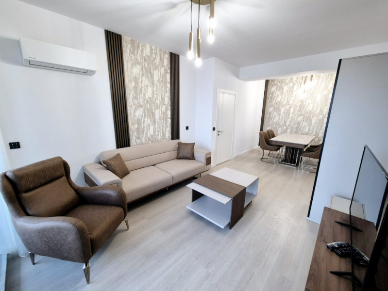 Faleza Nord - vedere la mare - apartament de lux