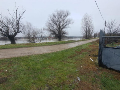 Delta Dunarii - Ilganii de Jos - casa cu deschidere la Dunare