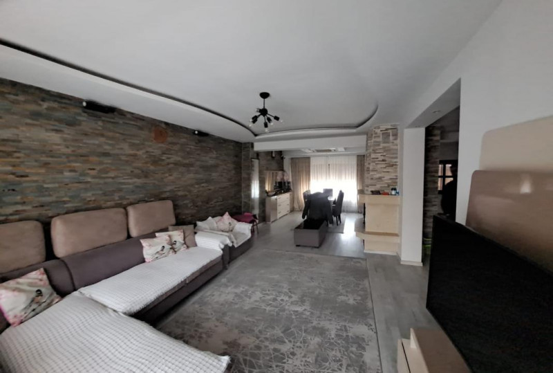 Techirghiol - vila P+1, zona buna, acces facil dinspre Constanta