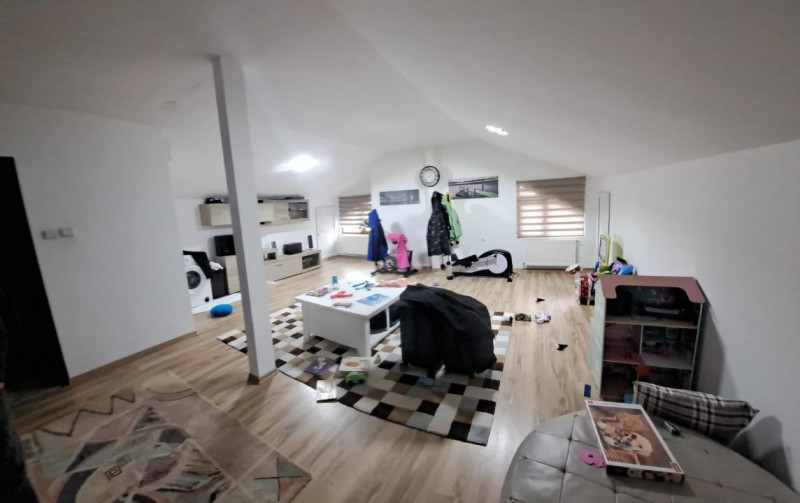 Techirghiol - vila P+1, zona buna, acces facil dinspre Constanta