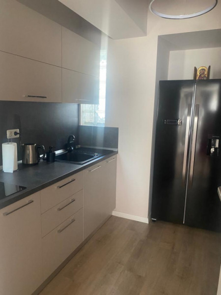 Mamaia Nord - Vila tip duplex P+2 , pe partea marii , la doi pasi de plaja