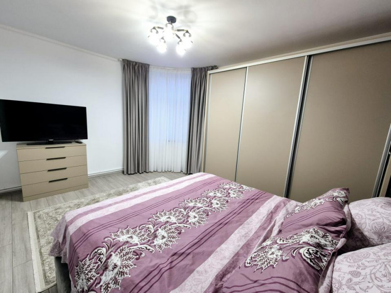 Ultracentral - Etaj de vila cu intrare si curte separata