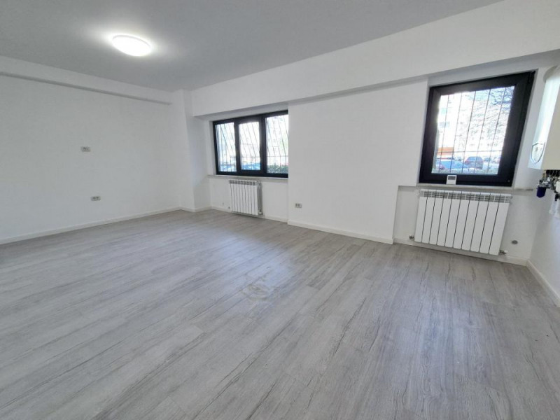 Central - apartament 2 camere renovat integral