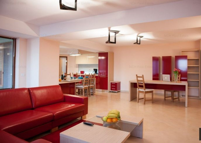 Mamaia - REX - penthouse deosebit cu garaj pentru 4 masini