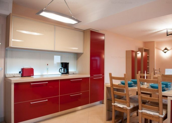 Mamaia - REX - penthouse deosebit cu garaj pentru 4 masini