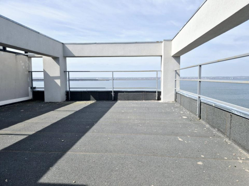 Mamaia - REX - apartament cu terasa si vedere panoramica pe lac