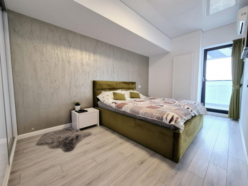 Mamaia - REX - apartament cu terasa si vedere panoramica pe lac