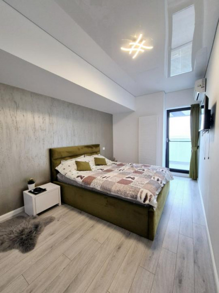 Mamaia - REX - apartament cu terasa si vedere panoramica pe lac