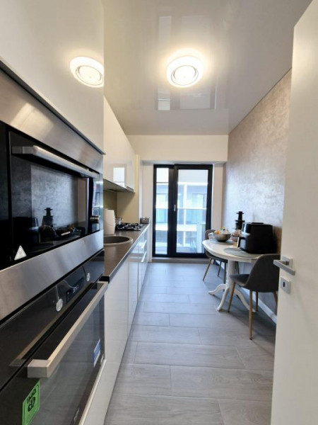 Mamaia - REX - apartament cu terasa si vedere panoramica pe lac