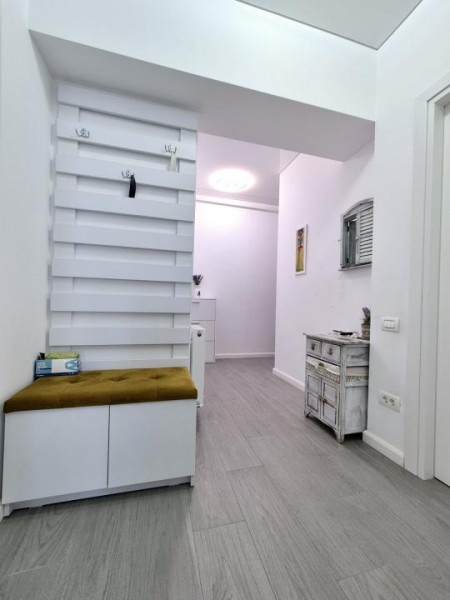 Mamaia - REX - apartament cu terasa si vedere panoramica pe lac