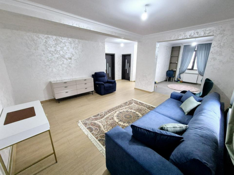 Valu lui Traian - zona linistita - casa moderna cu dotari de lux