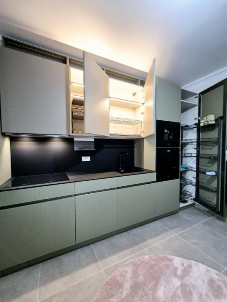 Valu lui Traian - zona linistita - casa moderna cu dotari de lux