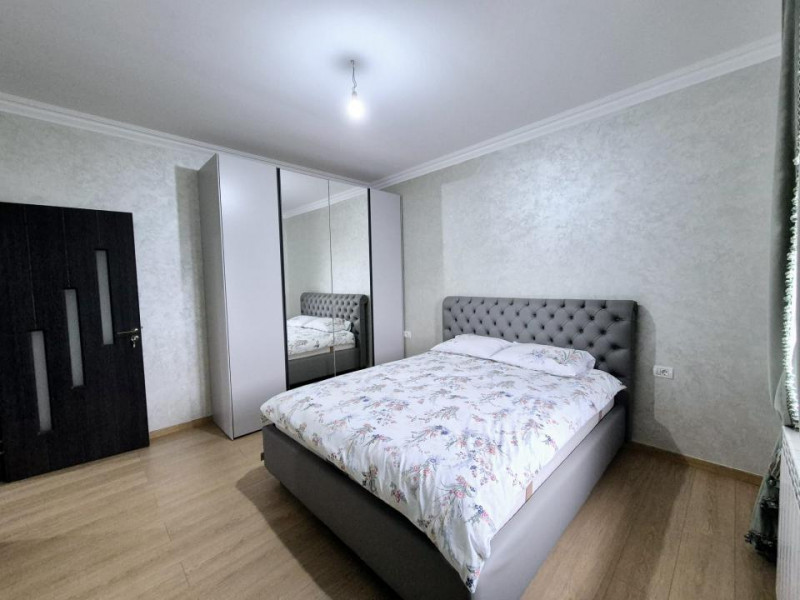 Valu lui Traian - zona linistita - casa moderna cu dotari de lux