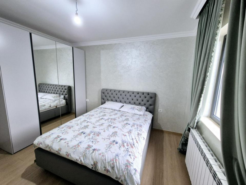 Valu lui Traian - zona linistita - casa moderna cu dotari de lux