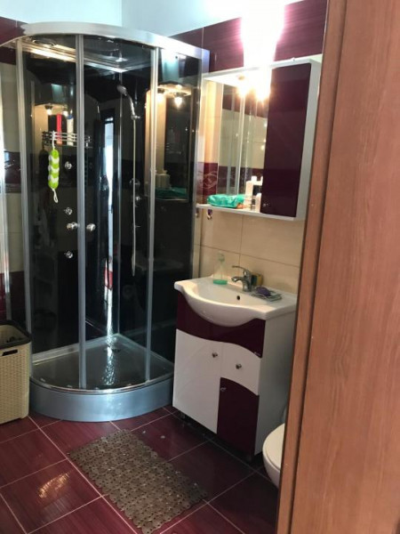 Centru - Piata Grivitei - casa