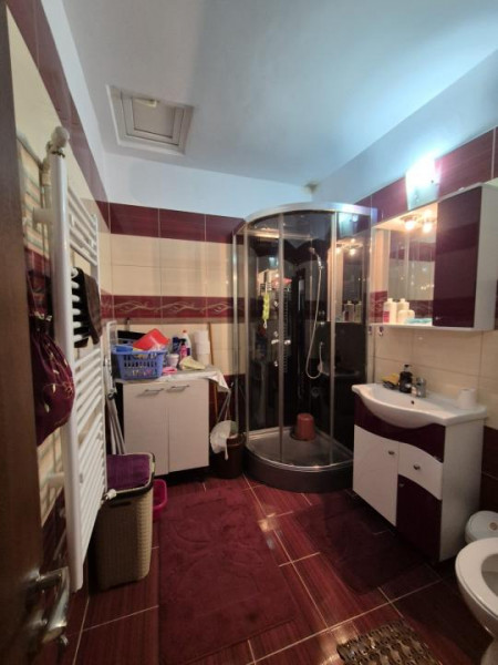 Centru - Piata Grivitei - casa