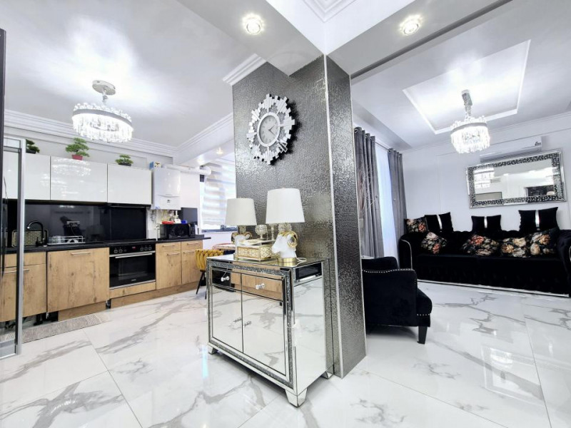 OCAZIE !!! Mamaia Nord - apartament de lux