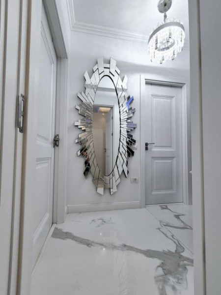OCAZIE !!! Mamaia Nord - apartament de lux