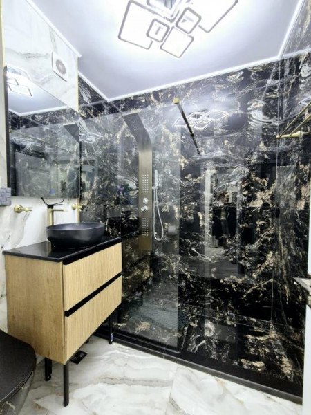 OCAZIE !!! Mamaia Nord - apartament de lux