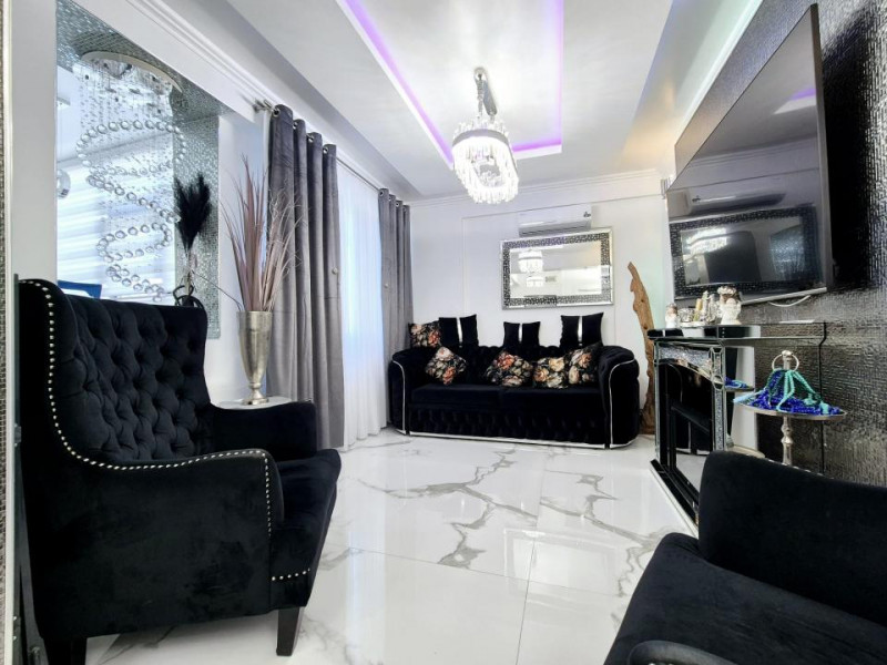 OCAZIE !!! Mamaia Nord - apartament de lux